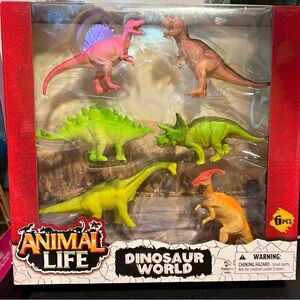 Dinosaur World Toy Set - Multicolor